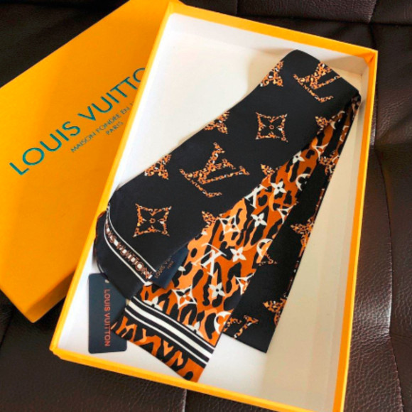 Meet the Posher Other - Meet your Posher, Damian